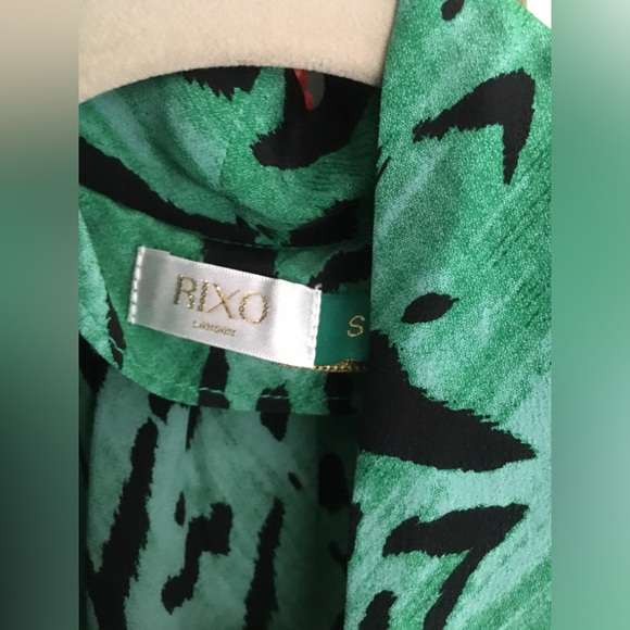 Rixo Women's Moss Necktie Tiger Stripe Blouse - Green - Picture 5 of 9